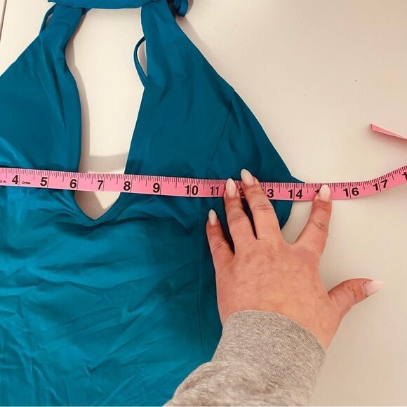 LAUNDRY BY SHELLI SEGAL Choker One Piece Swimsuit - Picture 9 of 11